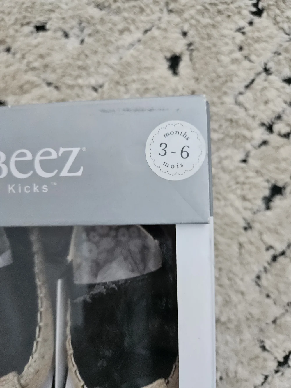 Robeez comfortable black